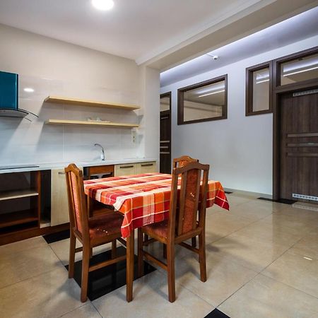 Napfeny Panzio Es Rendezvenyhaz Hotel Kecskemet Ngoại thất bức ảnh